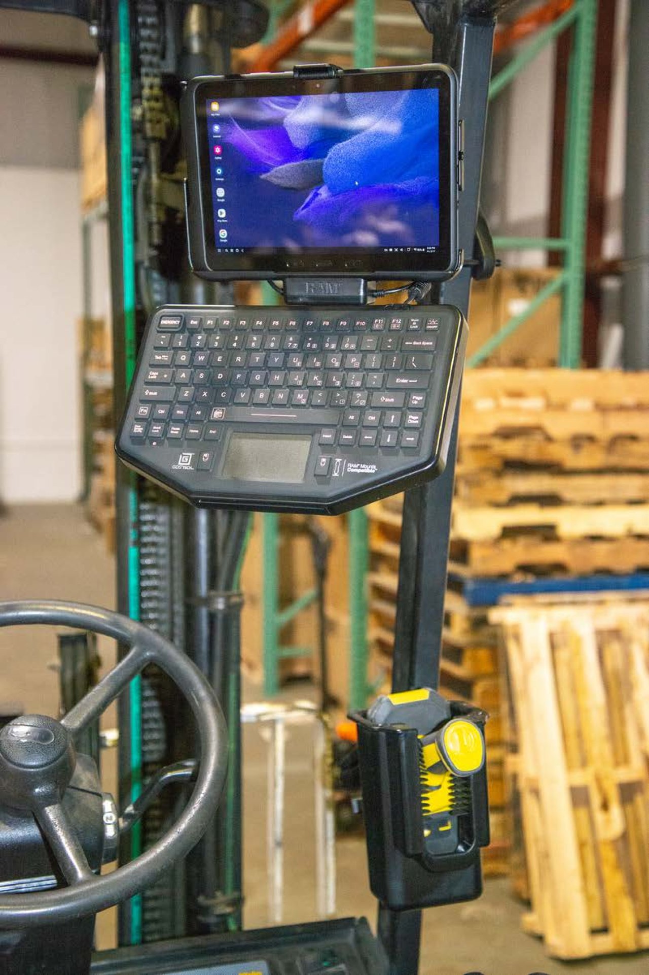 Revolutionize Your Warehouse Operations with the 3Eye Technologies Forklift Hardware Bundle for Samsung Galaxy Tab Active 4 Pro.